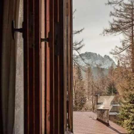 Cztery Strony Swiata Bed & Breakfast *