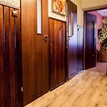 Cztery Strony świata Bed & Breakfast 3*