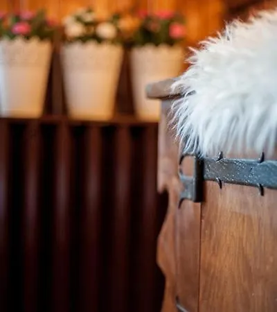 Cztery Strony Swiata Oda ve Kahvaltı