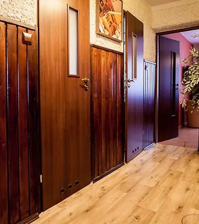 Cztery Strony Swiata Oda ve Kahvaltı 3*